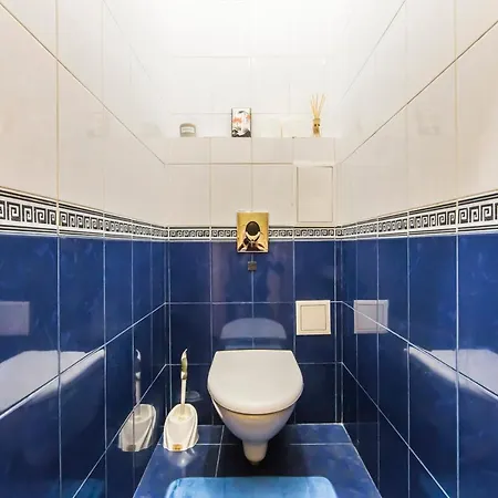 Apartment Lev Tolstoy *