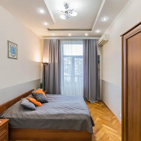 Lev Tolstoy Apartment