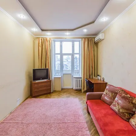 Apartment Lev Tolstoy *
